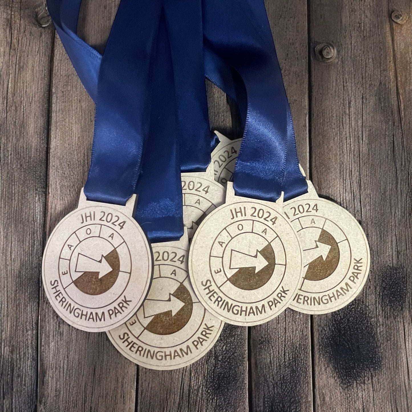 Wooden Medal, Personalise medals