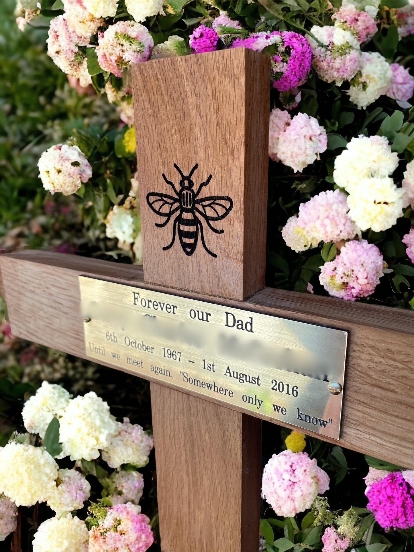 Memorial cross, wooden cross, grave marker