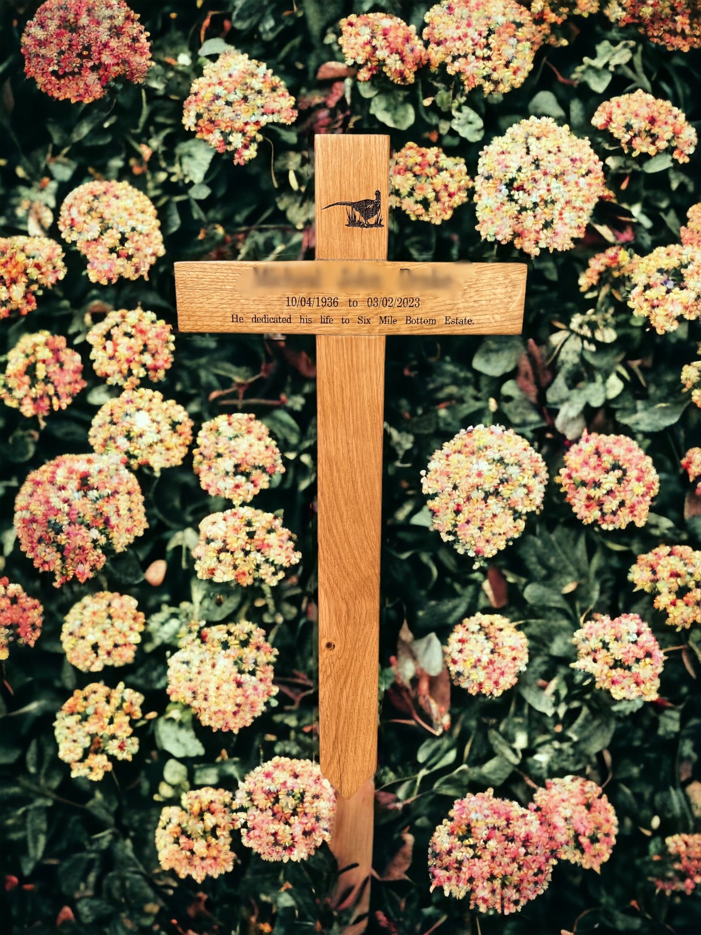 Memorial cross, wooden cross, grave marker